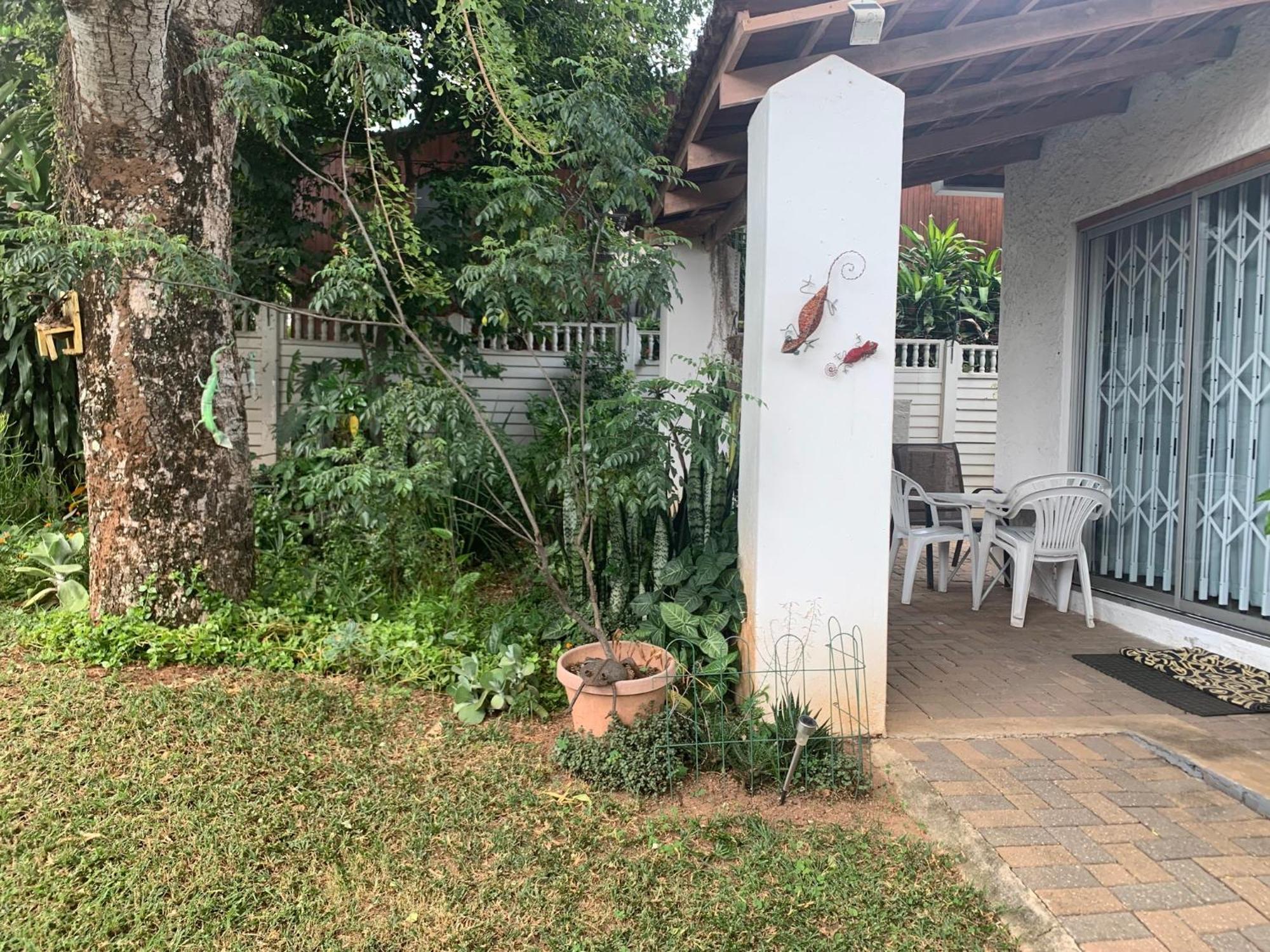 Plum Cottage Mbombela Exterior photo